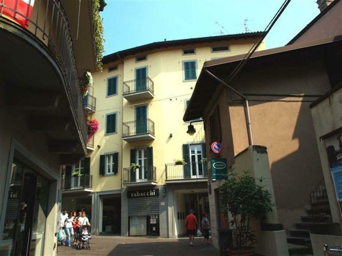 Residence Buelli E Dintorni 萨尼科 外观 照片